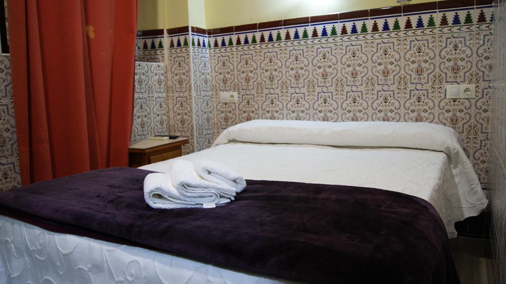 Hostal Florida Sevilla Exterior foto
