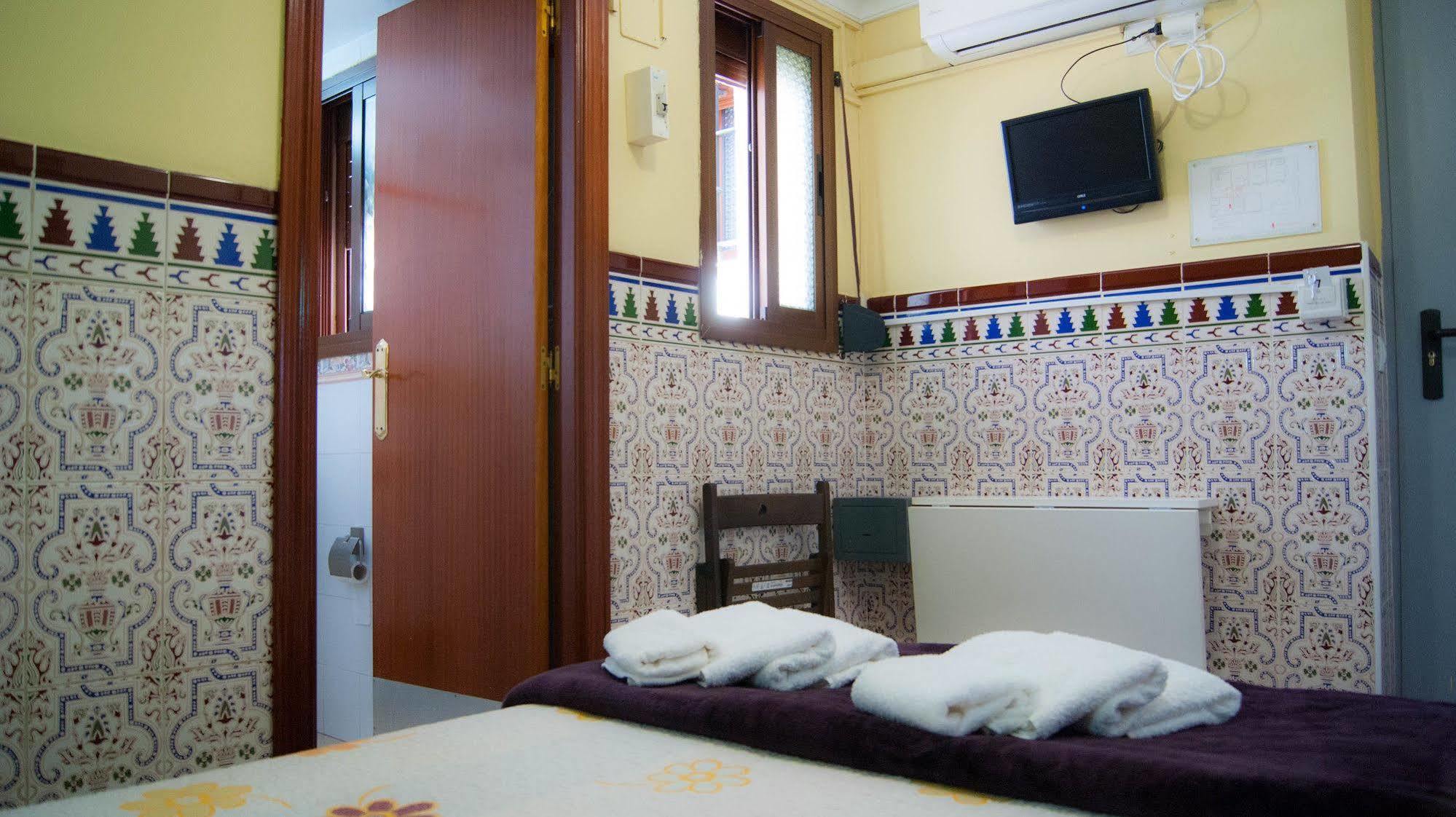 Hostal Florida Sevilla Exterior foto