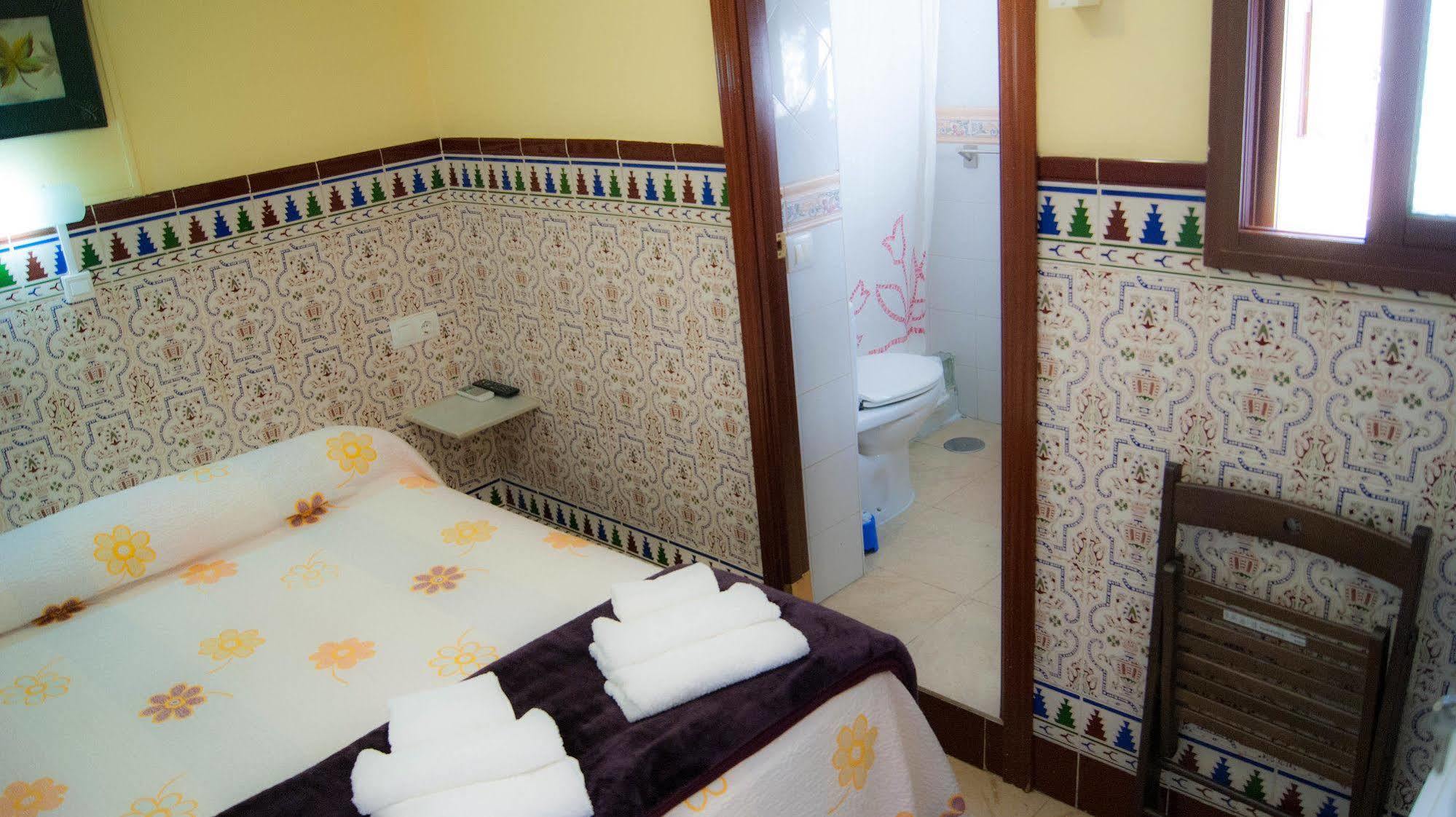 Hostal Florida Sevilla Exterior foto