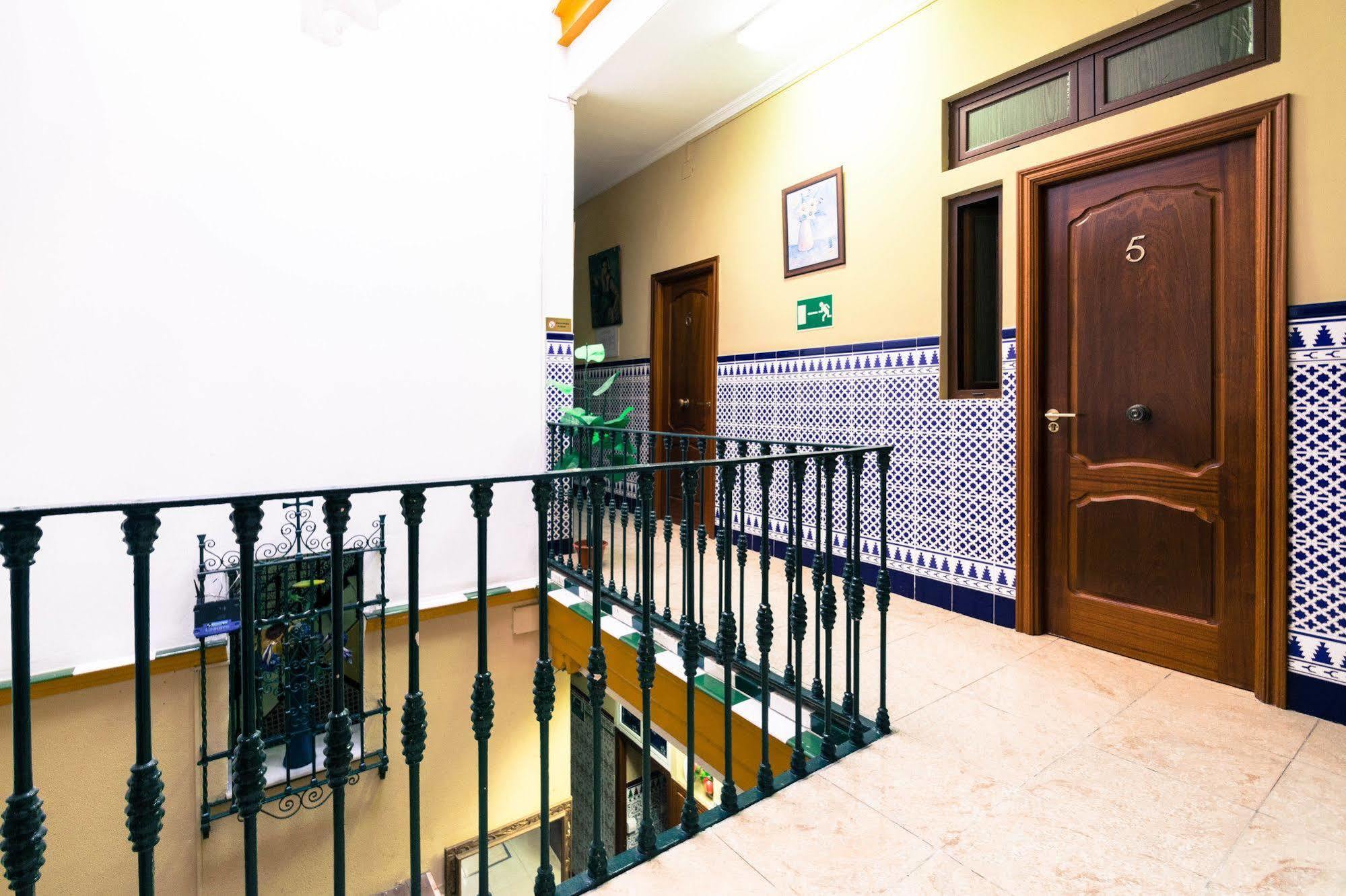 Hostal Florida Sevilla Exterior foto